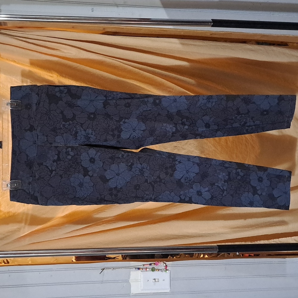 Van Heusen Floral Pants